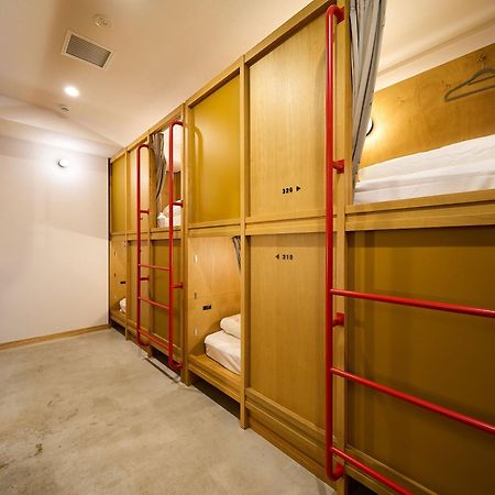 Hotel Plus Hostel Tokyo Asakusa 2 Bagian luar foto